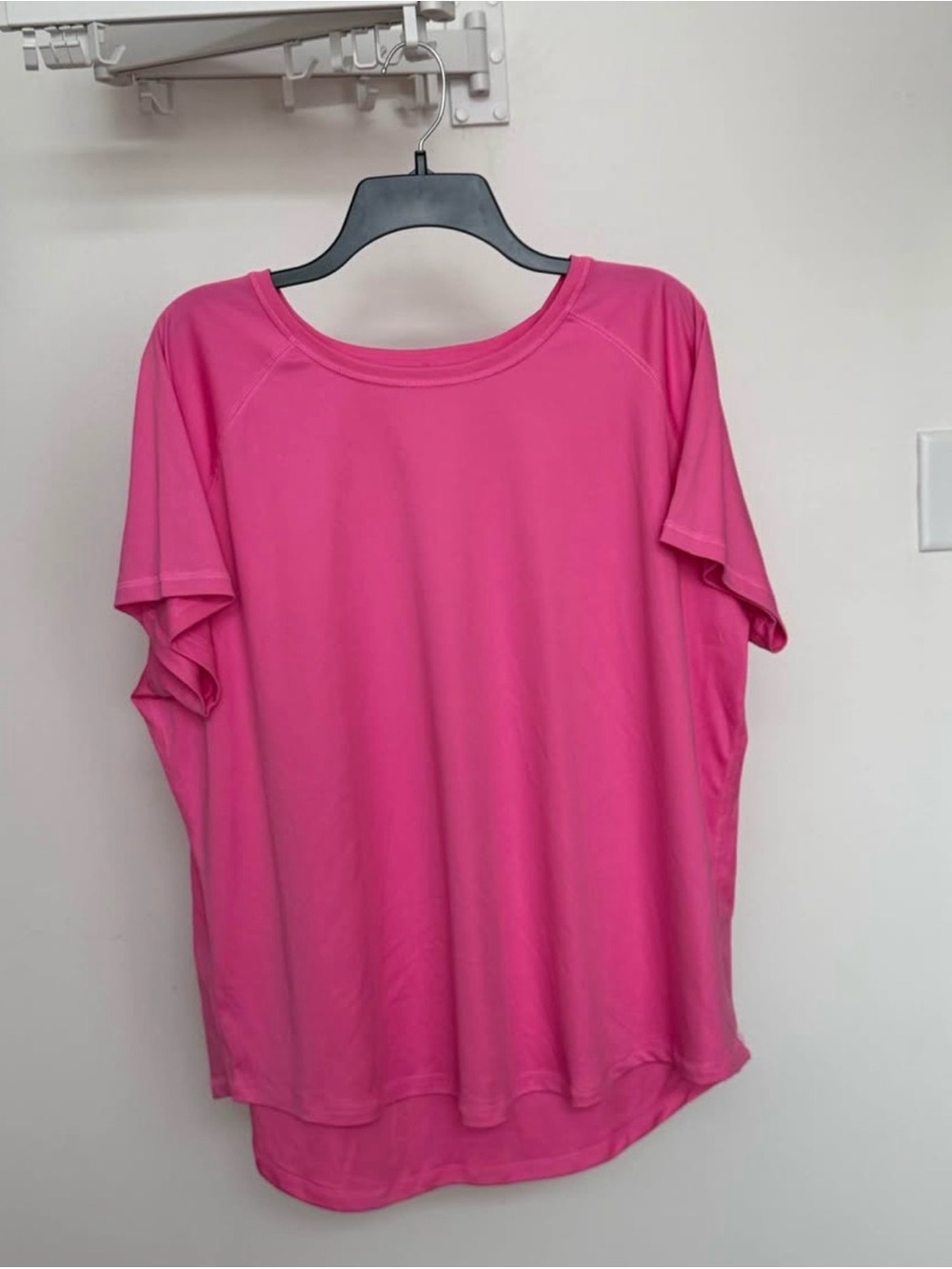 tek gear Hot Pink Short Sleeve Performance Tee
